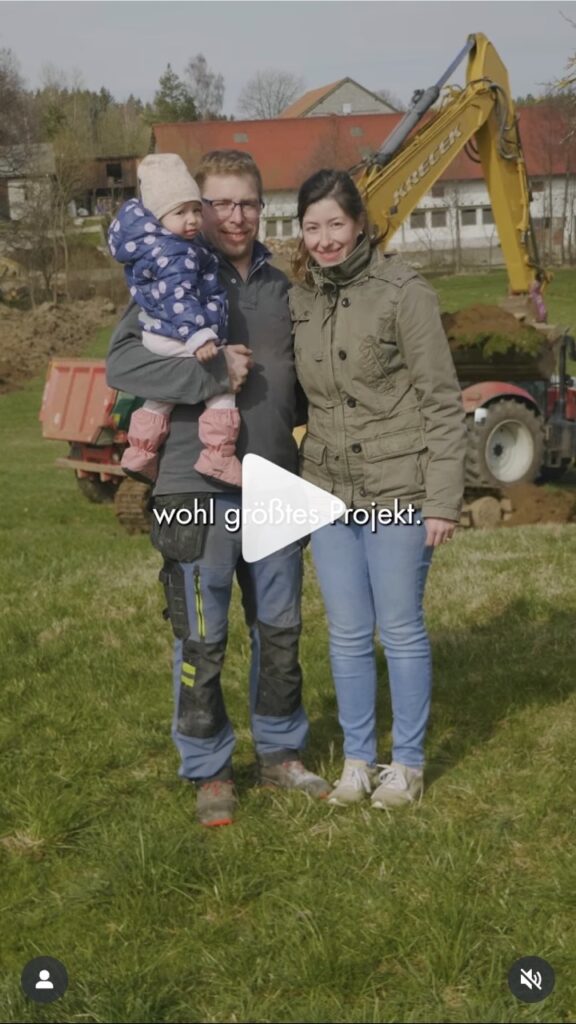 Familie im Interview zum Stallbau